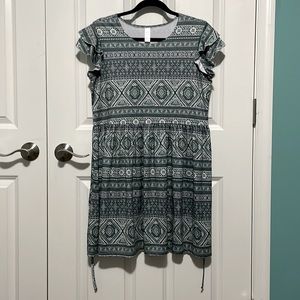 Girls dress with flutter sleeves in shades of green and white. NWOT